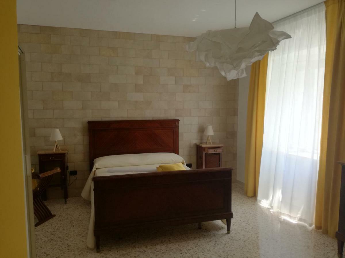 Spira Mirabilis 3* Napoli